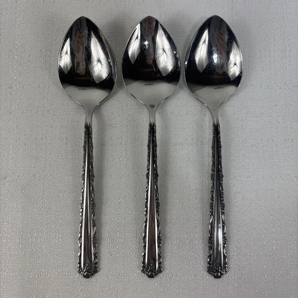 Oneida CHERIE Soup Spoon 6 3/4